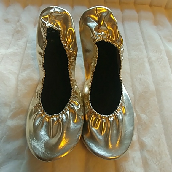 rescue flats Shoes - NWOT Gold Ballet Slip Ons